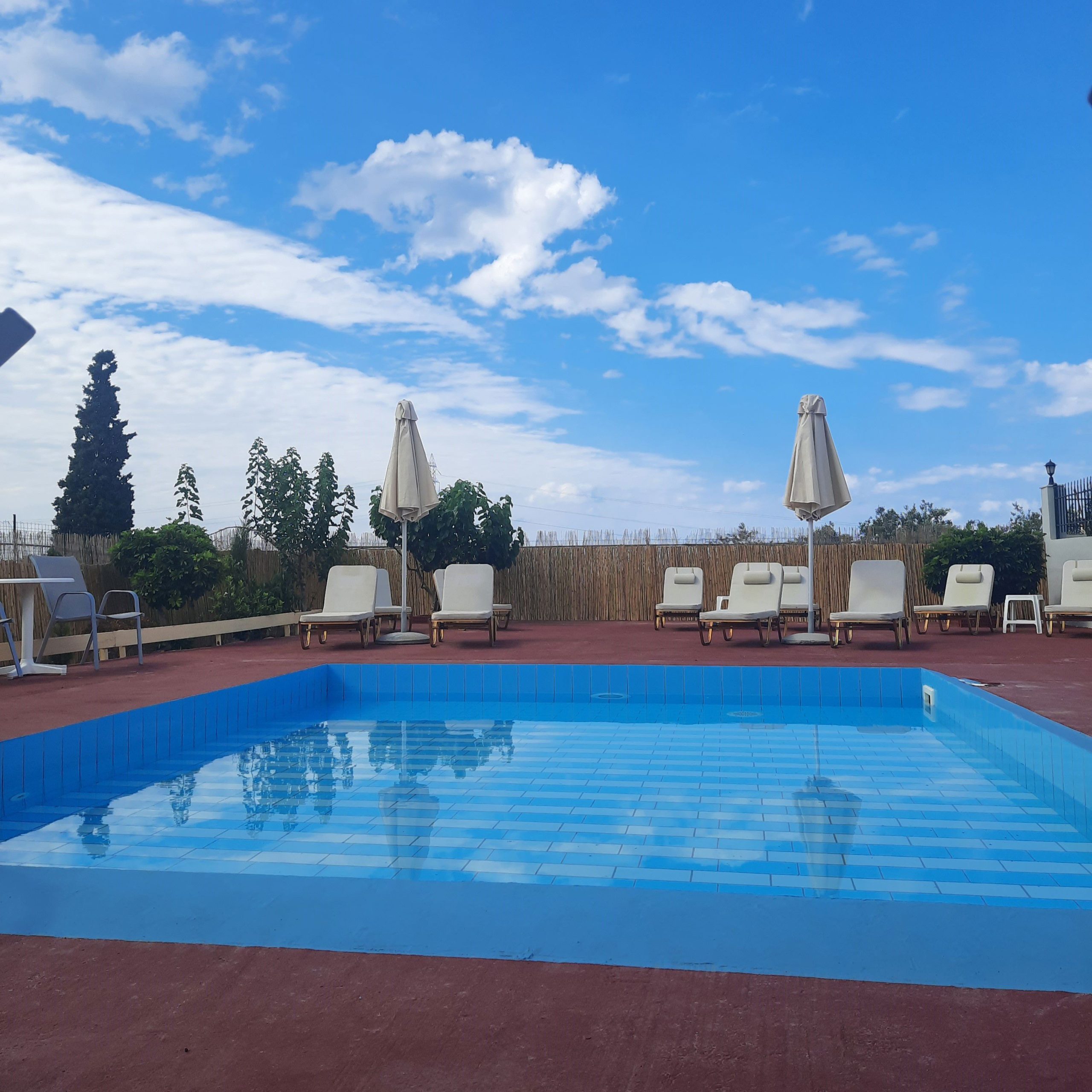 Fly & Go Kristi Appartementen - Afbeelding 4