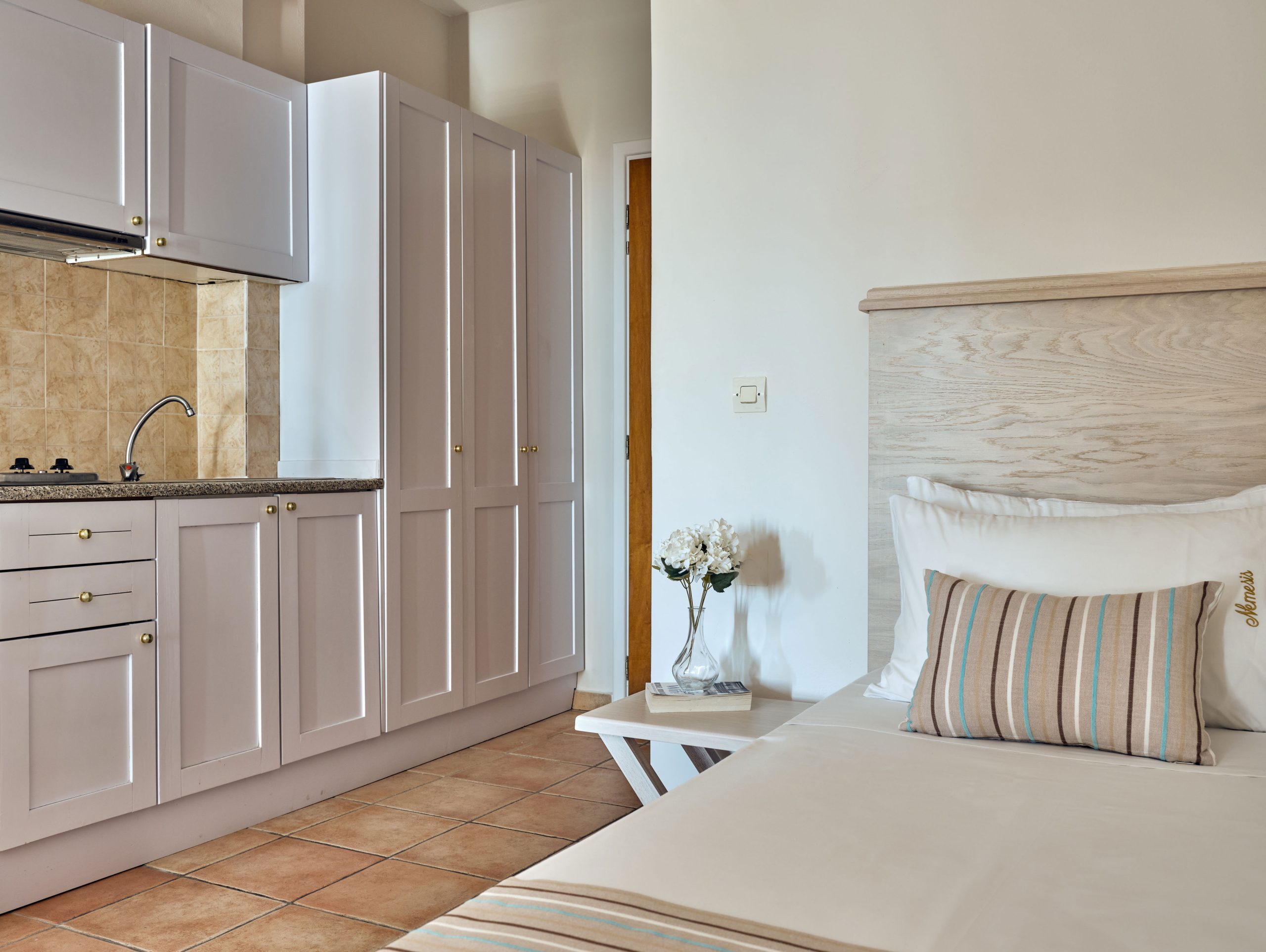 Fly & Go Nemesis Studio's - Afbeelding 4