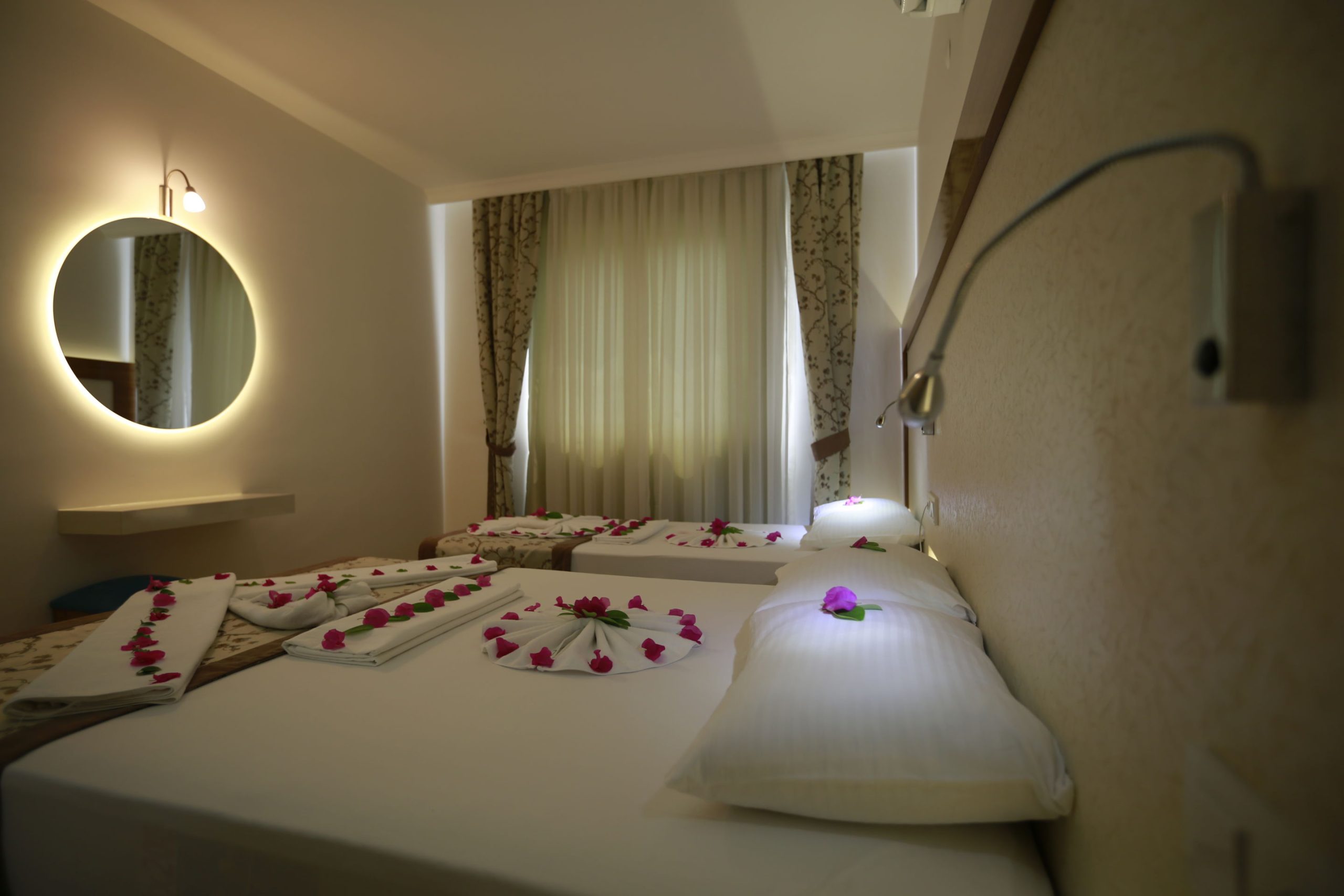 Fly & Go Almera Park - Afbeelding 3