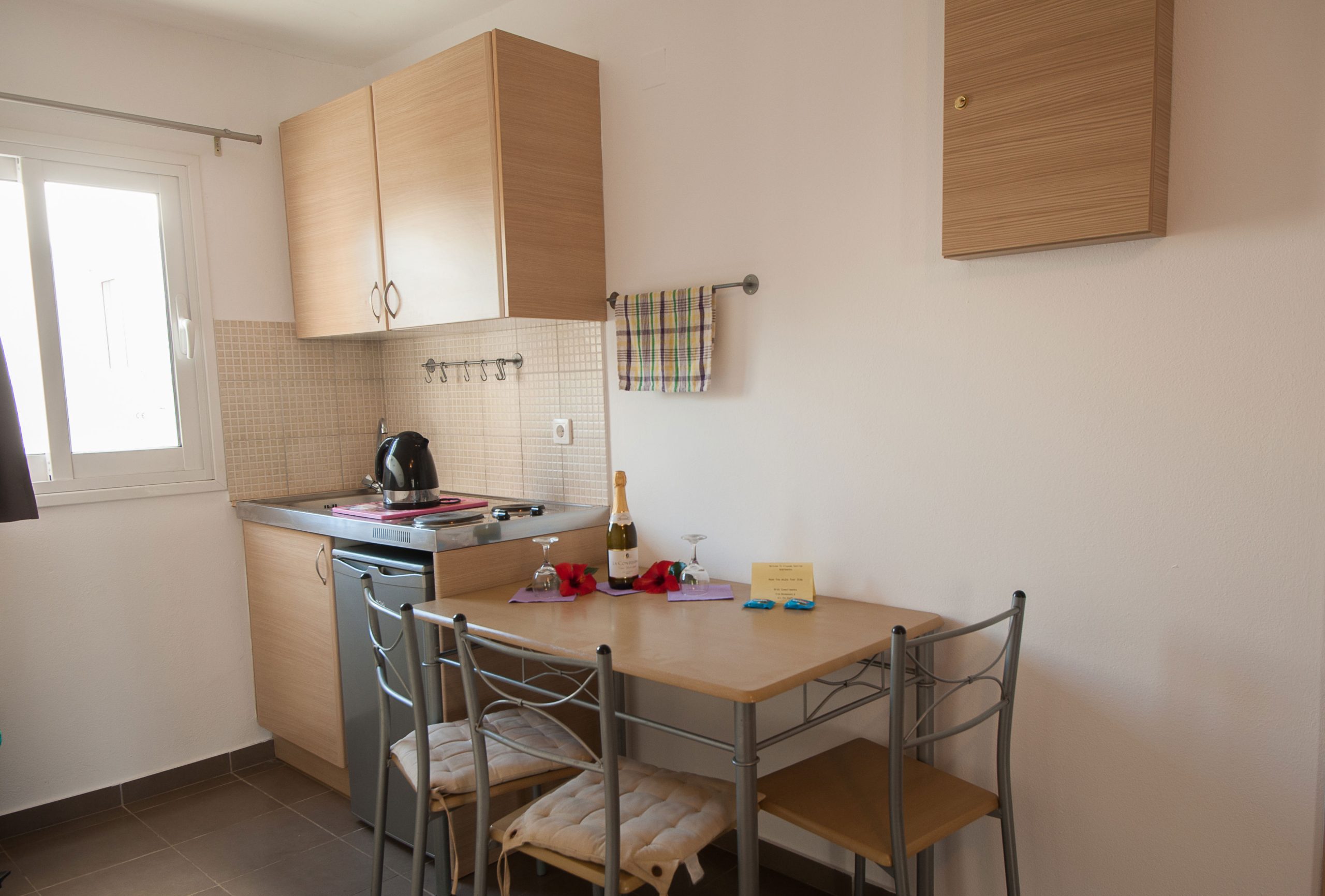 Fly & Go Elounda Sunrise Apartments - Afbeelding 2