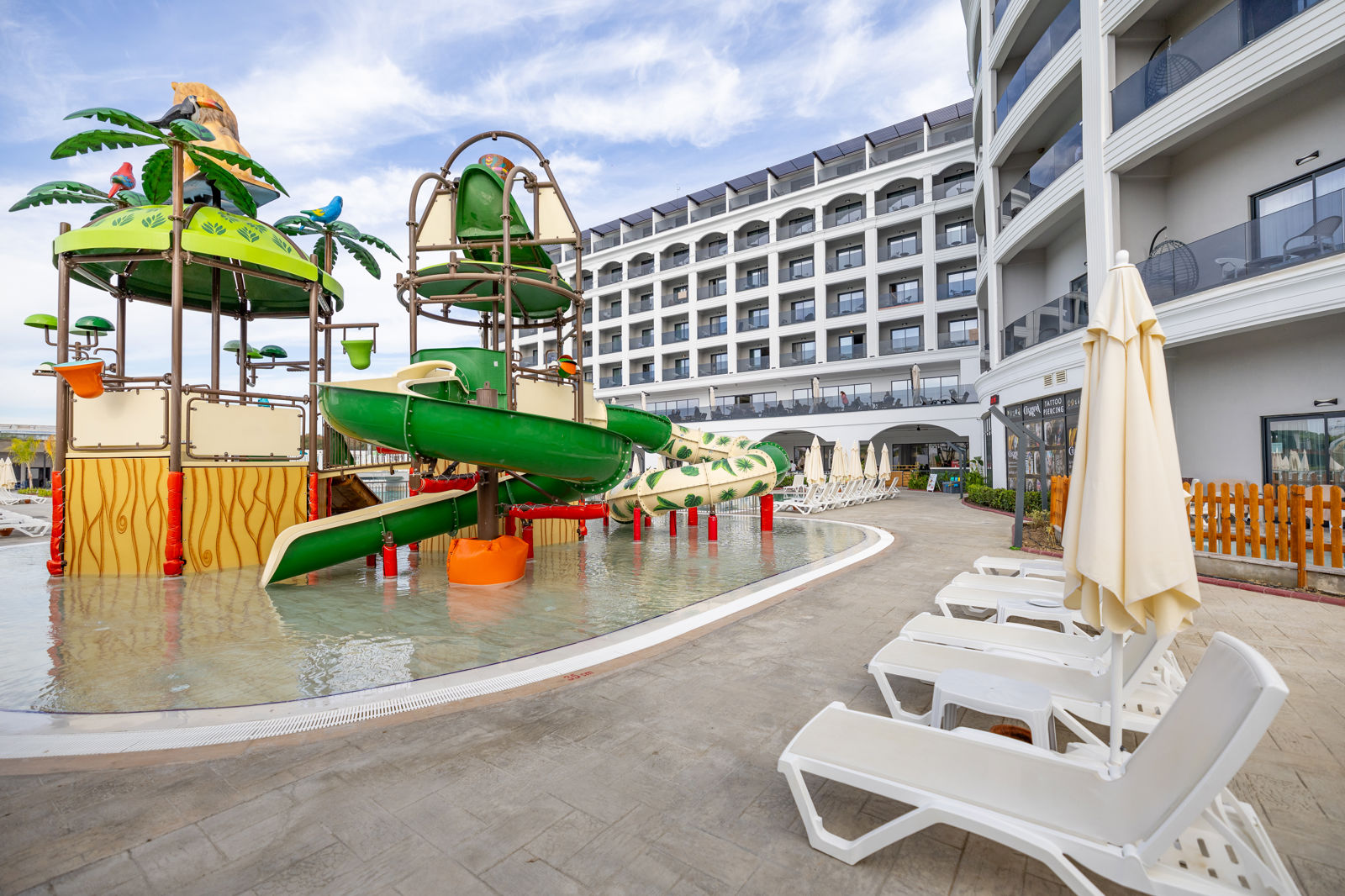 Side Moon Palace - Afbeelding 2