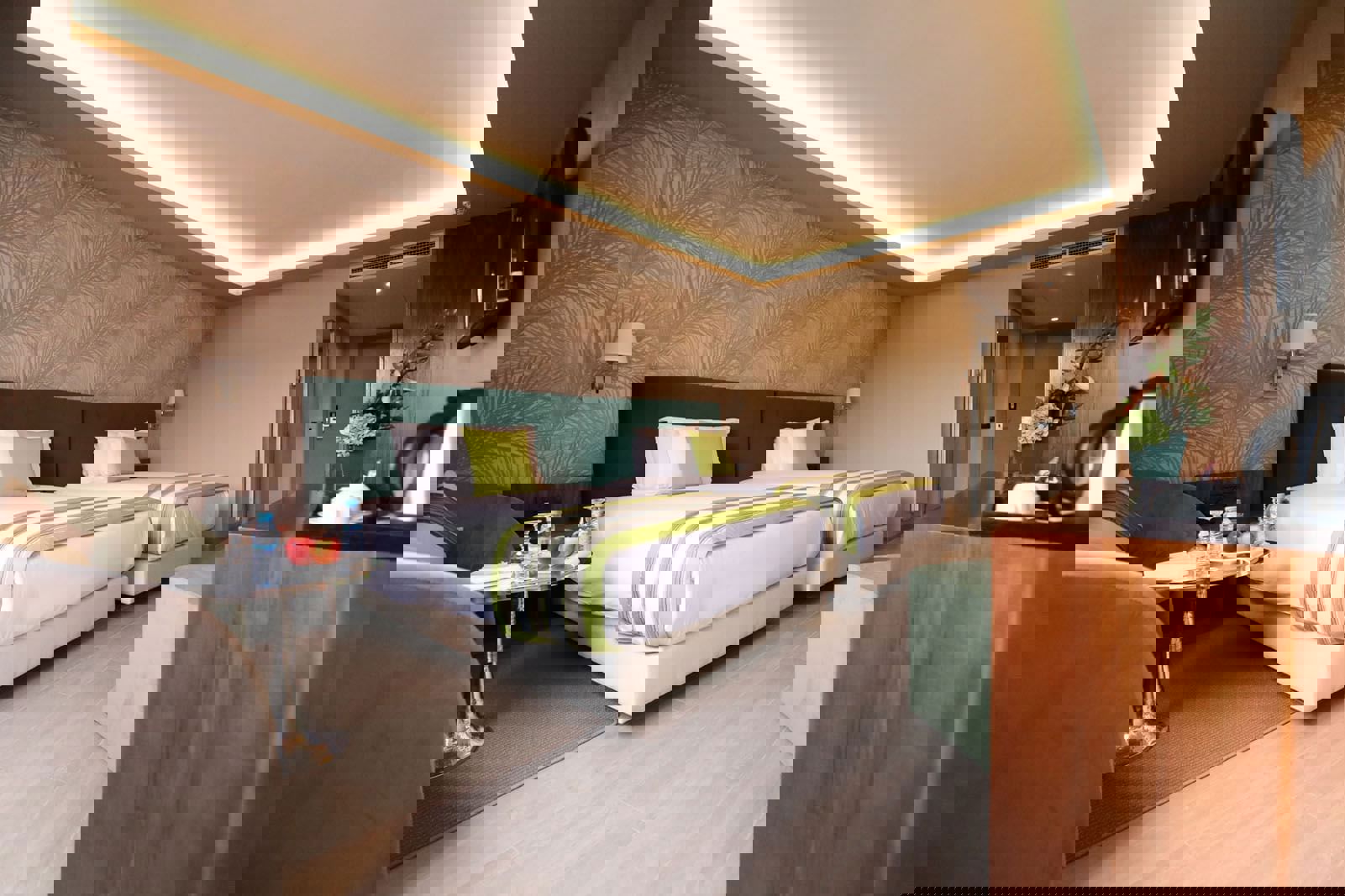 Kenzi Rose Garden - Afbeelding 2