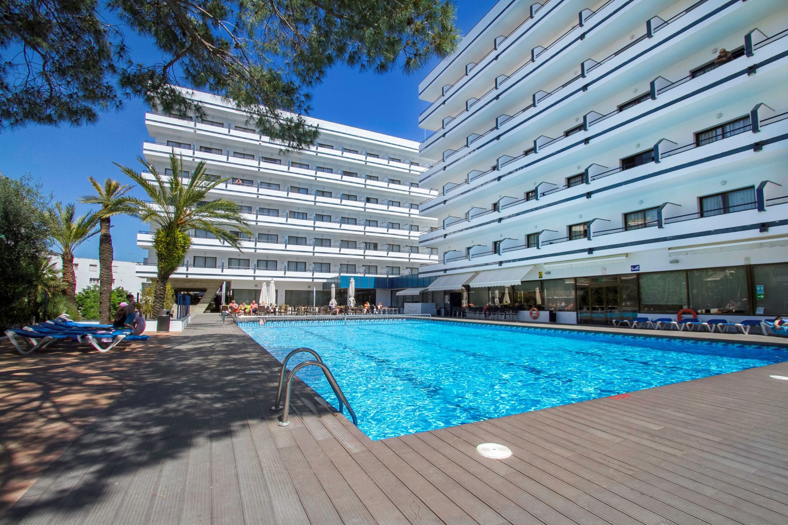 Gran Garbi Hotel - Afbeelding 4