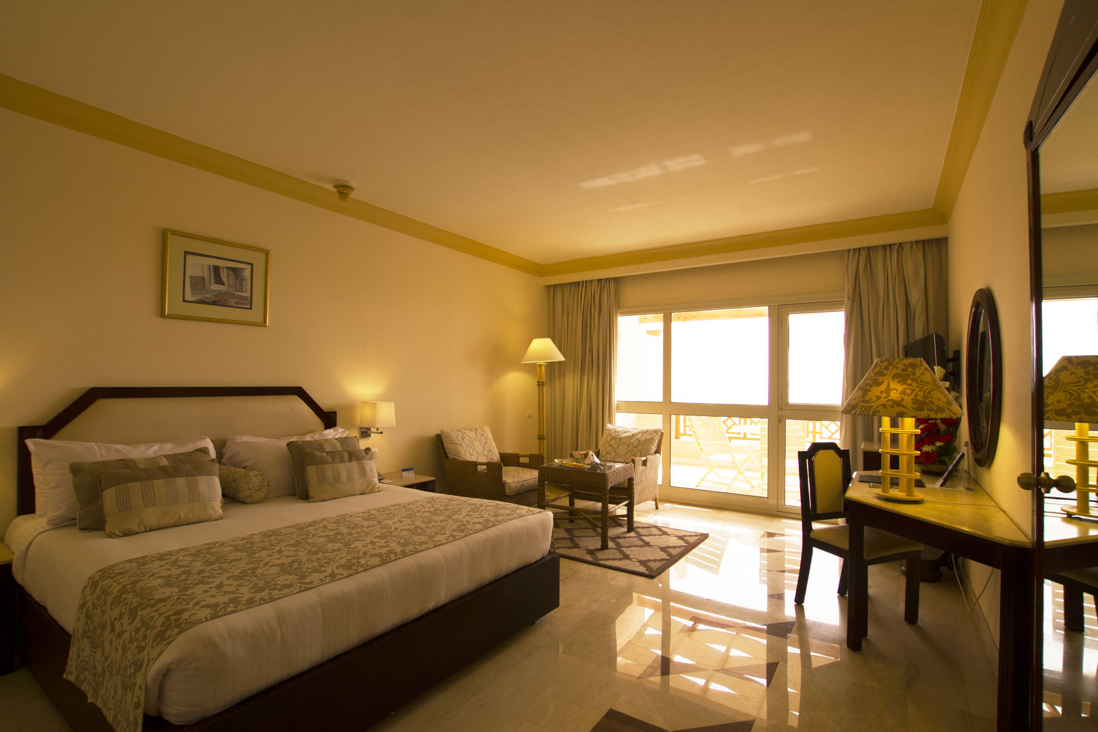 Continental Hotel - Afbeelding 2