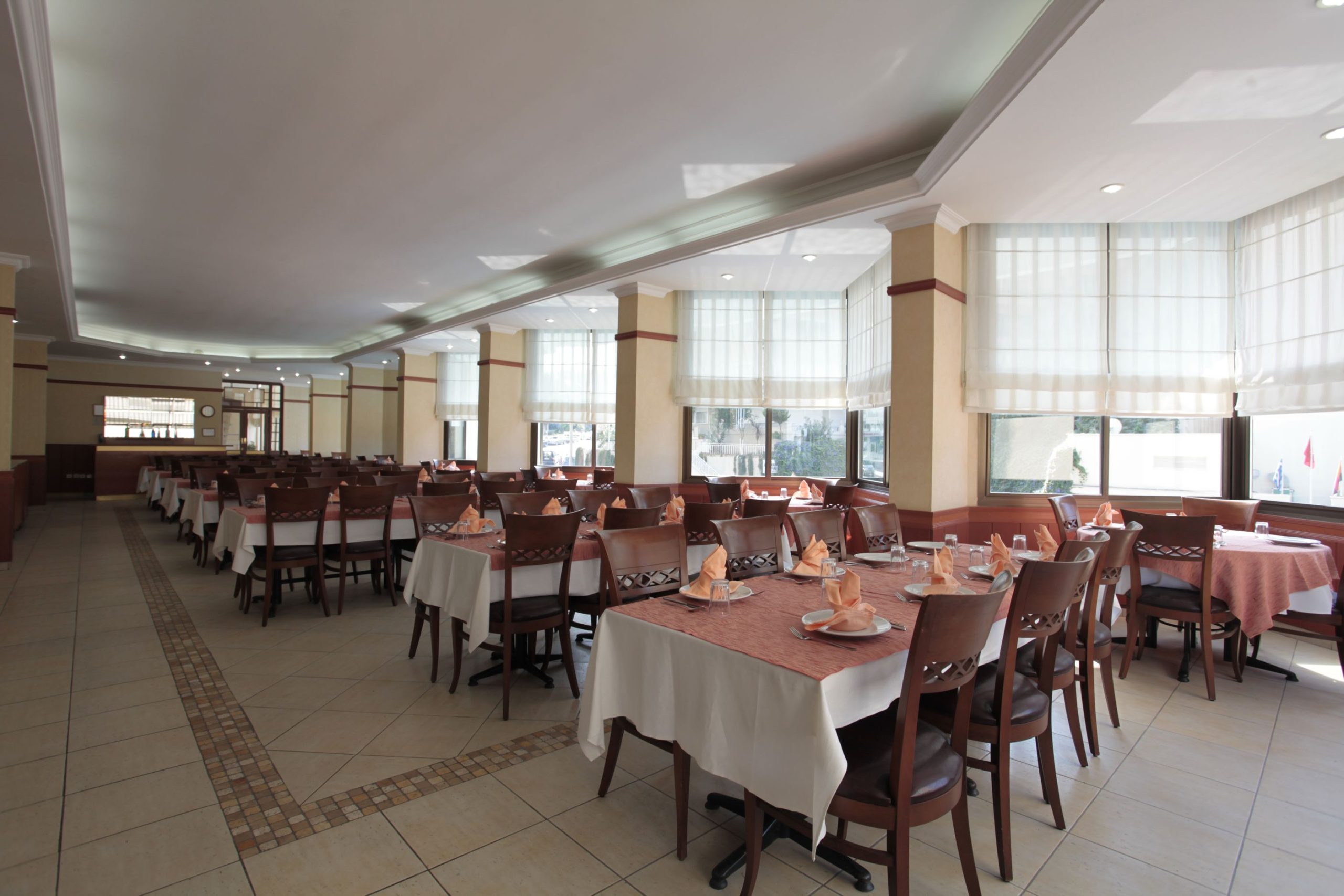 Palm Hotel - Afbeelding 2