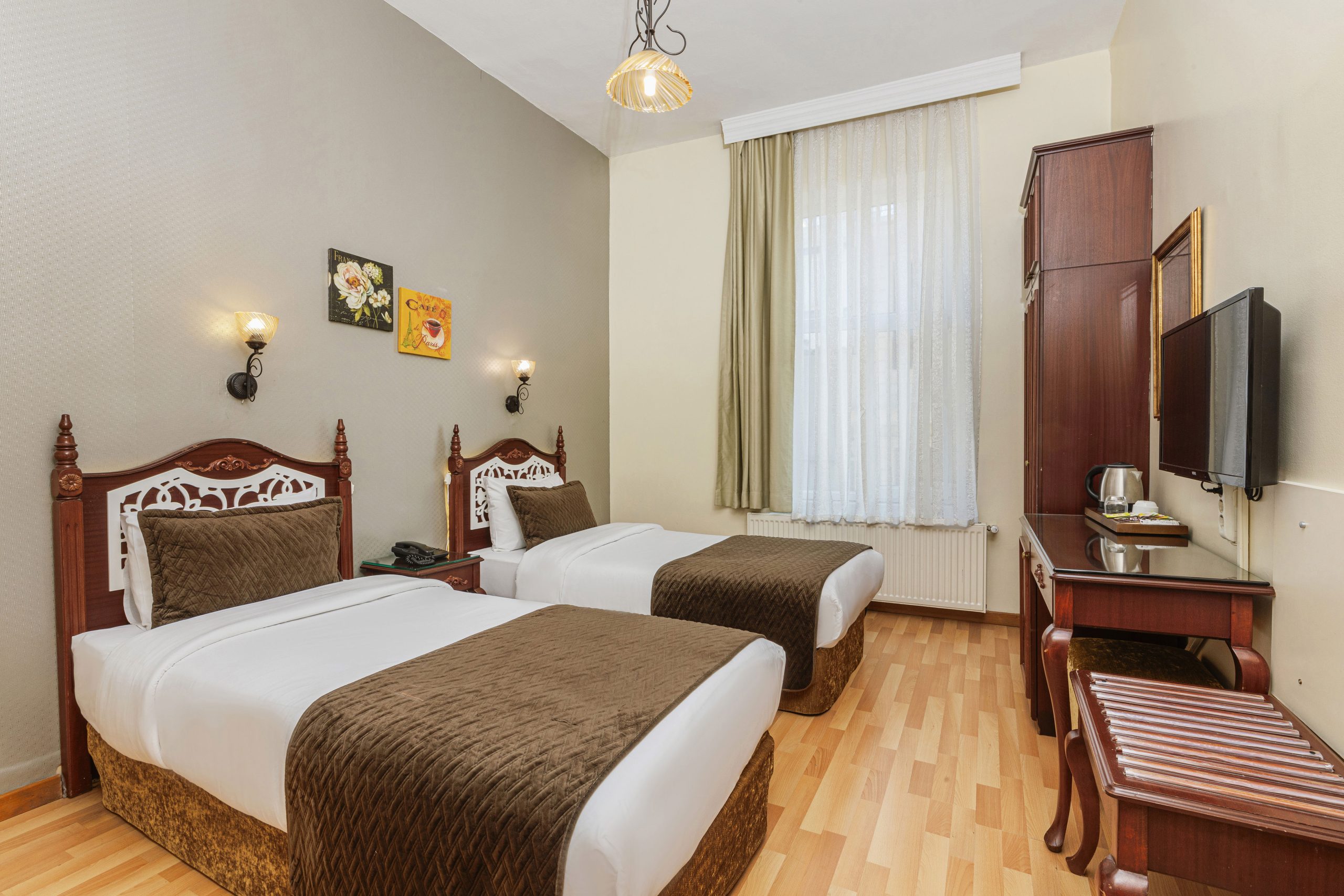 Ipek Palas - Afbeelding 2