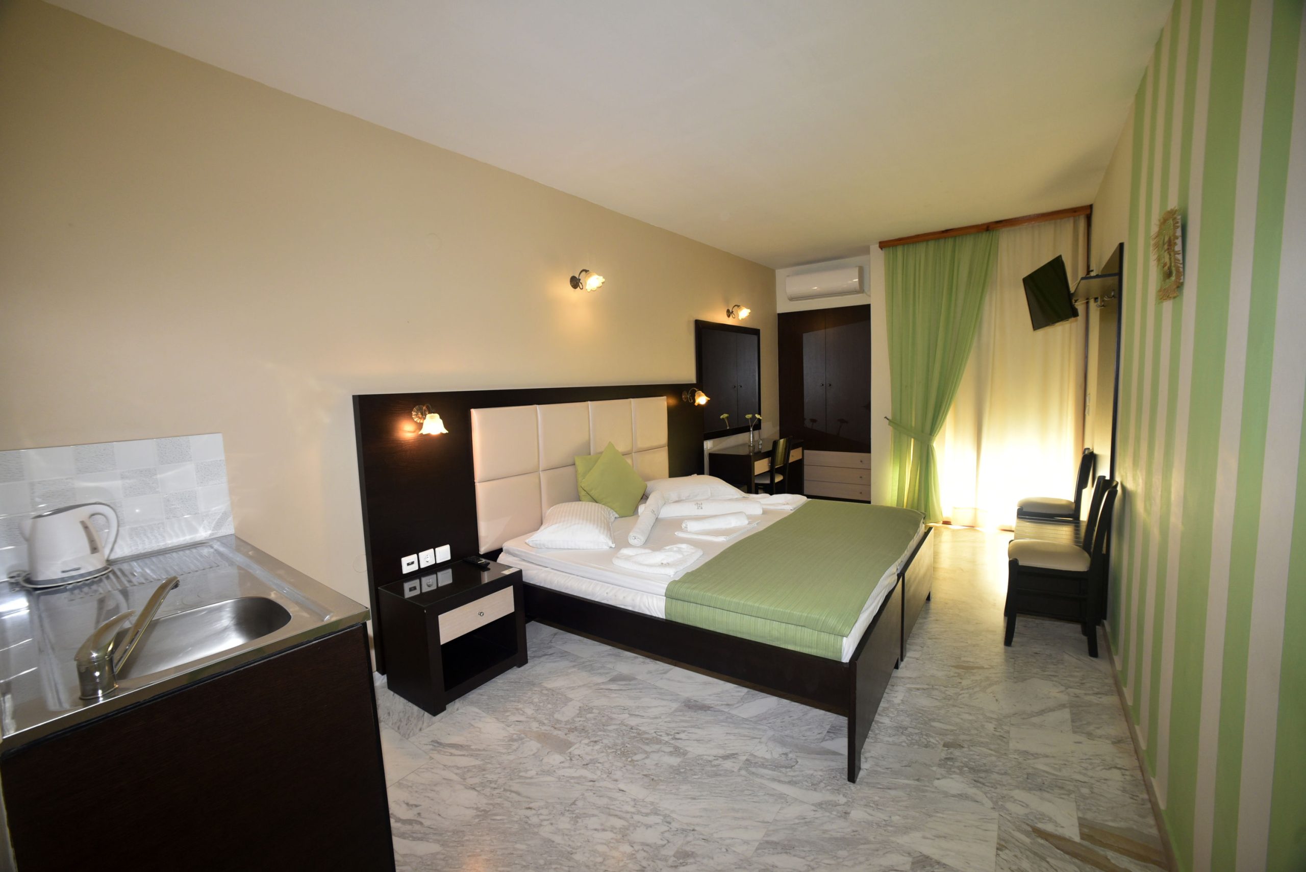 Sunset Hotel Lesbos - Afbeelding 2