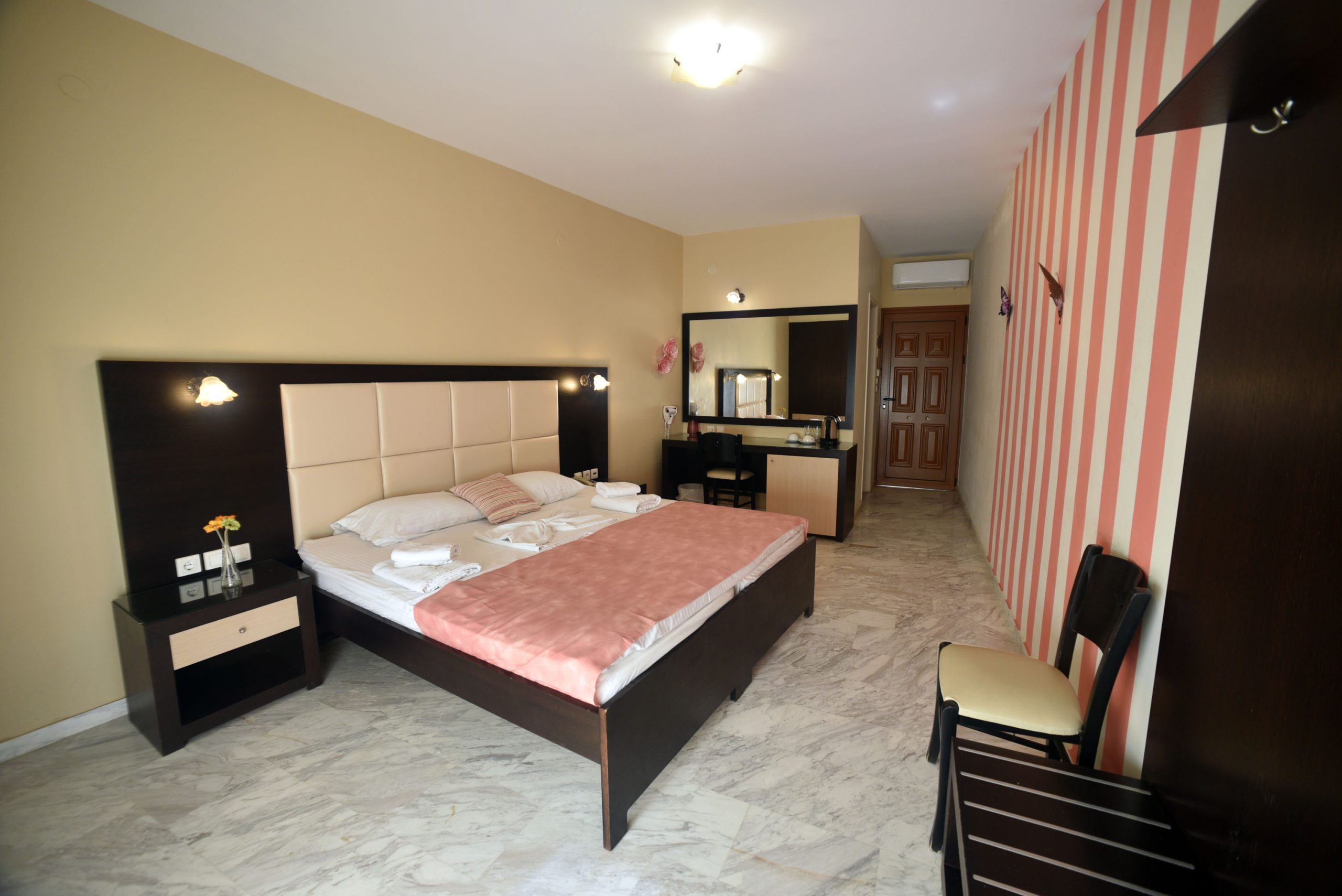 Sunset Hotel Lesbos - Afbeelding 4