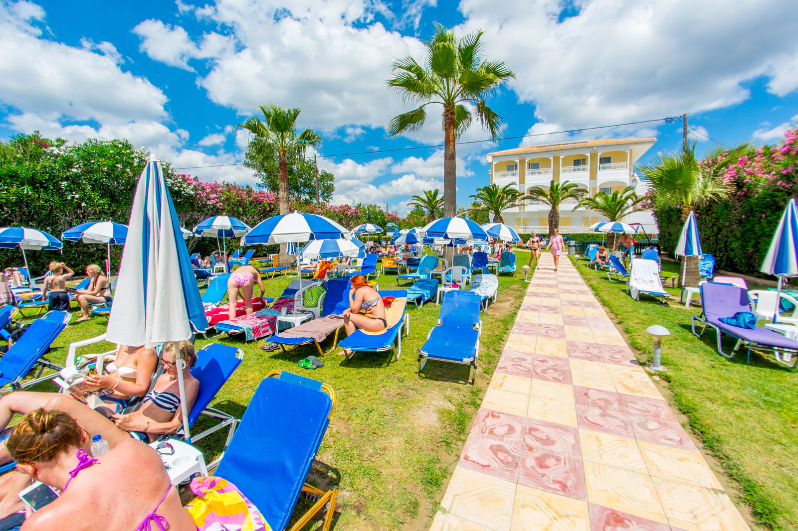 Poseidon Beach - Afbeelding 2