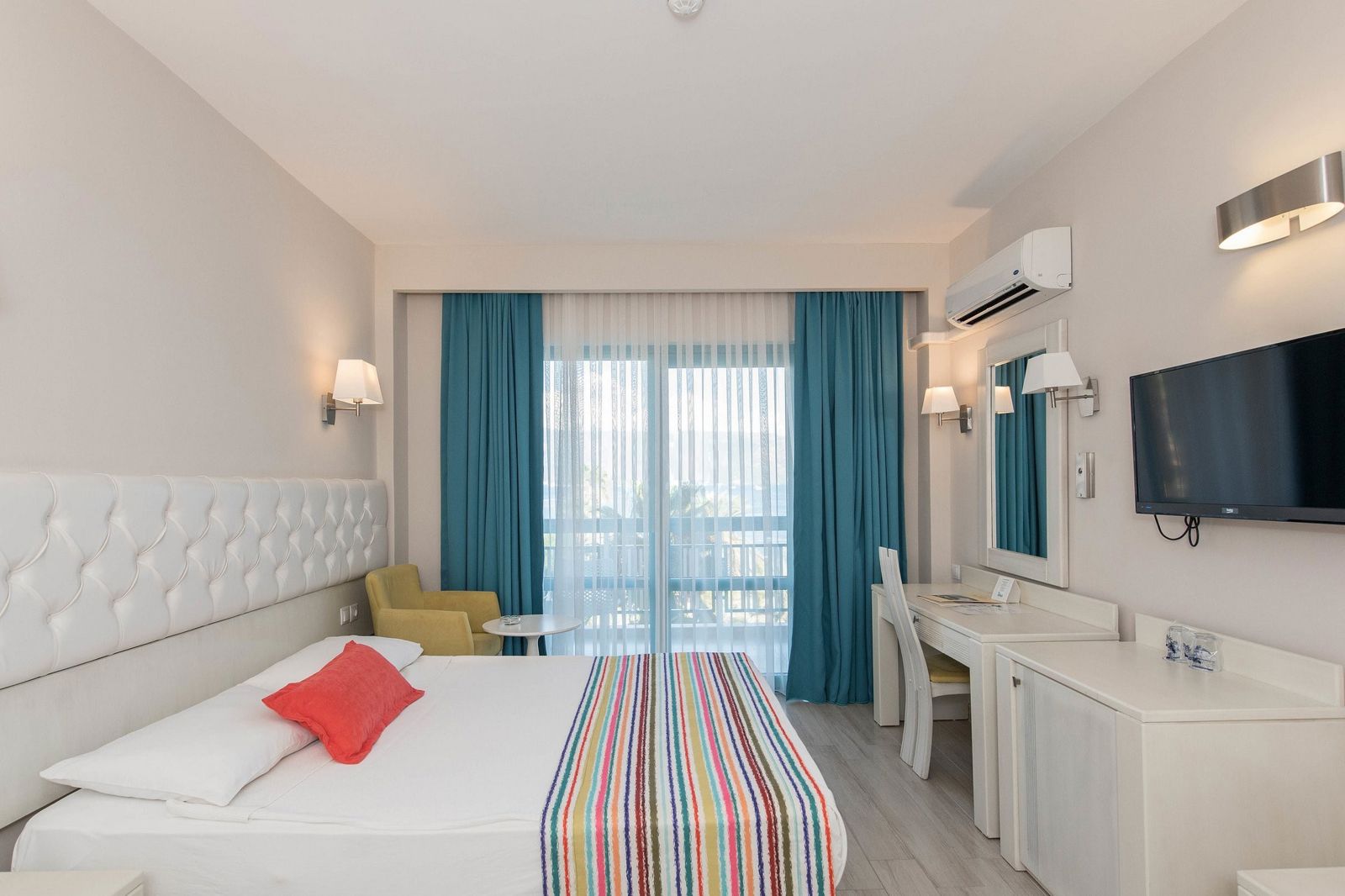 Tropical Beach - Afbeelding 2