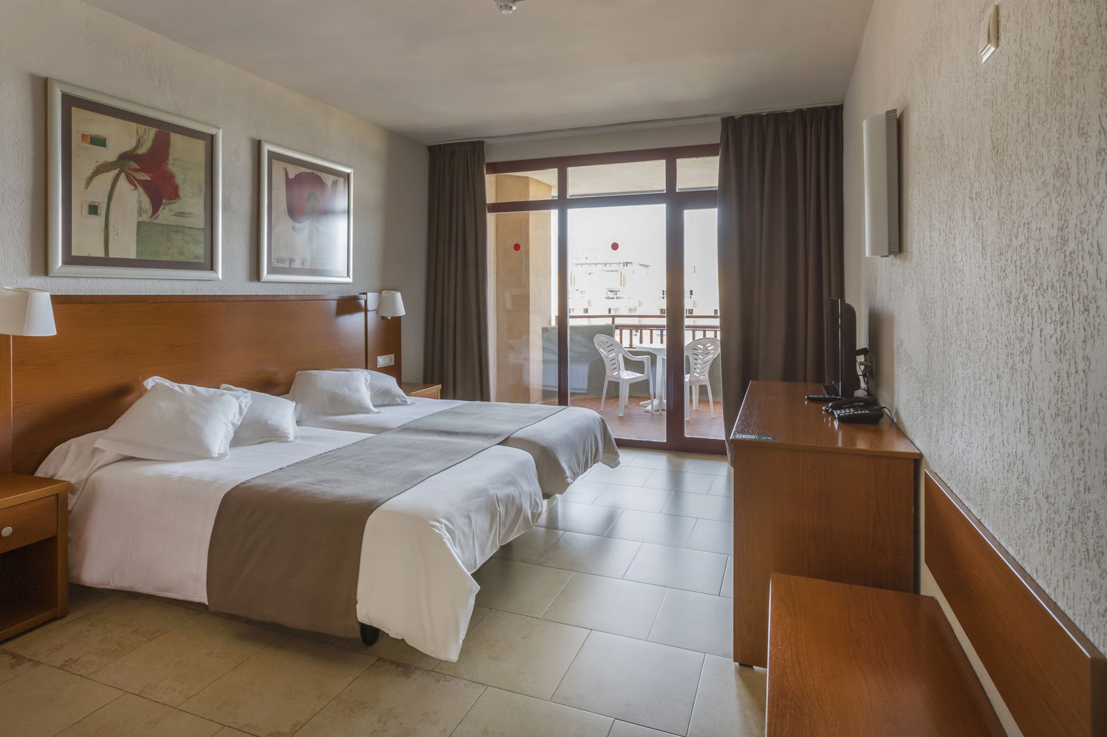 Las Palmeras affiliated by Fergus - Afbeelding 4