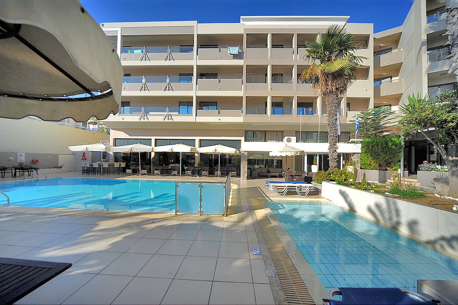 Saint Constantin Hotel - Afbeelding 4