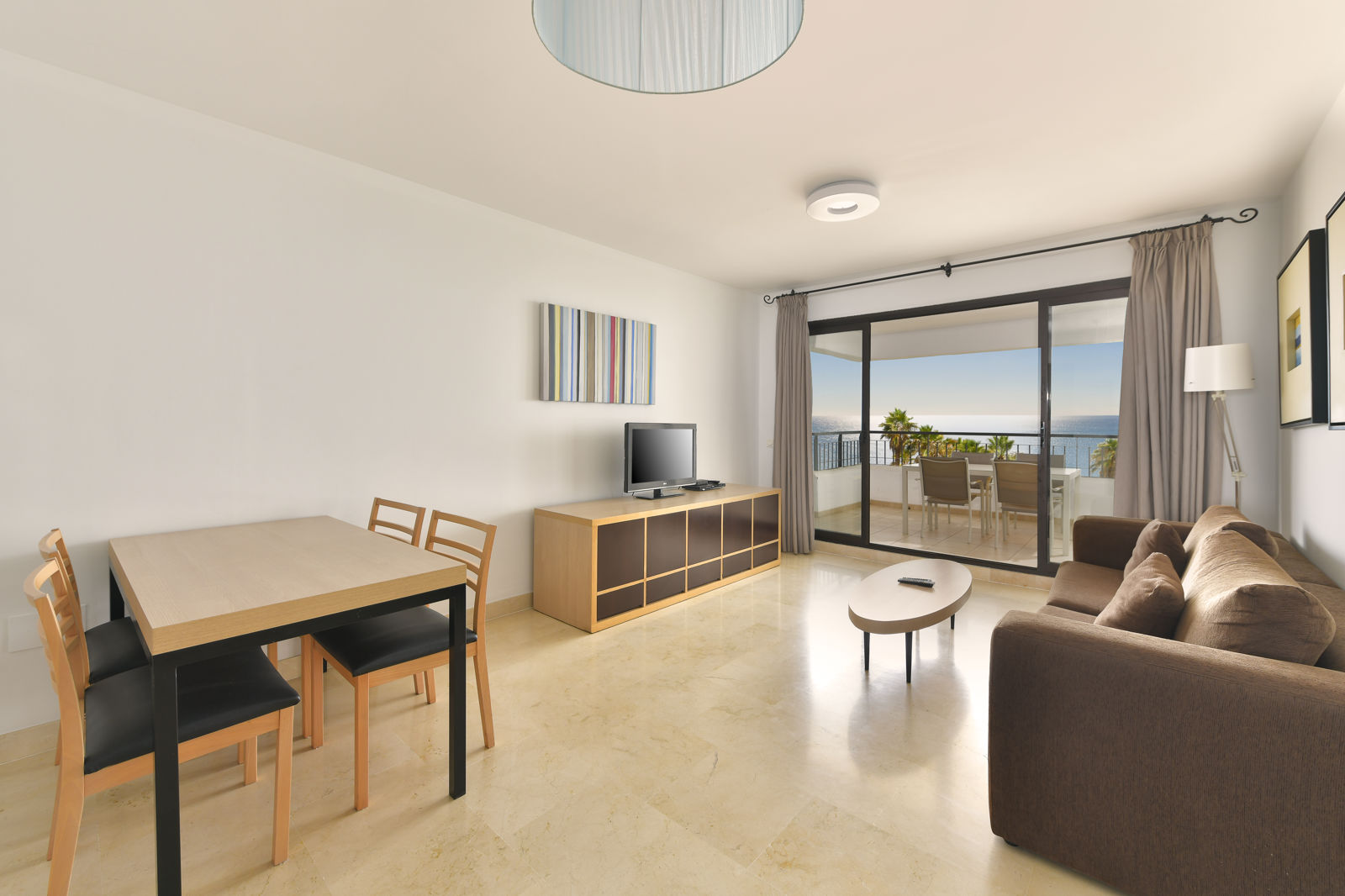 Fly & Go Olée Nerja Holiday Rentals by Fuerte Group - Afbeelding 4