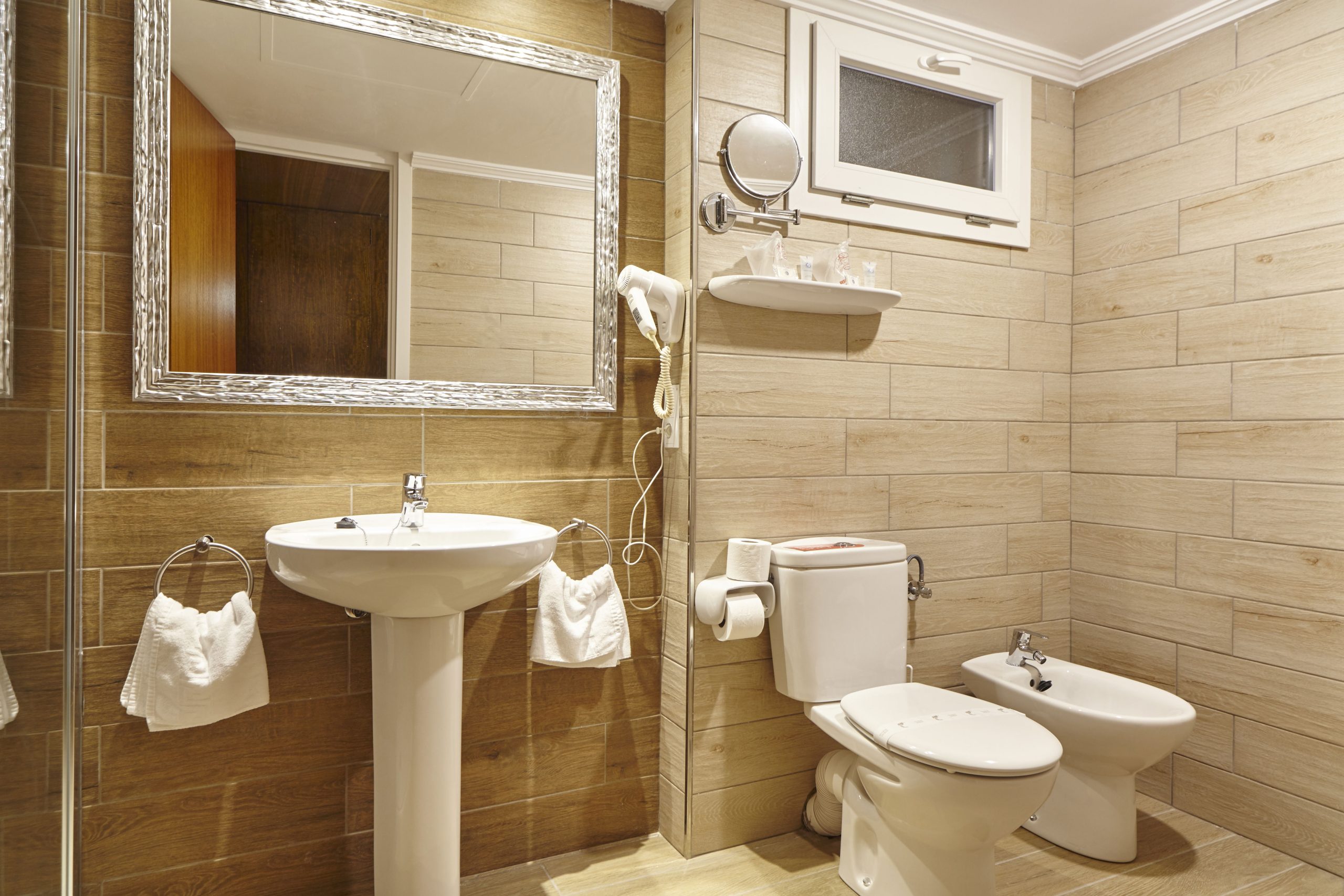 Arenal Hotel - Afbeelding 4