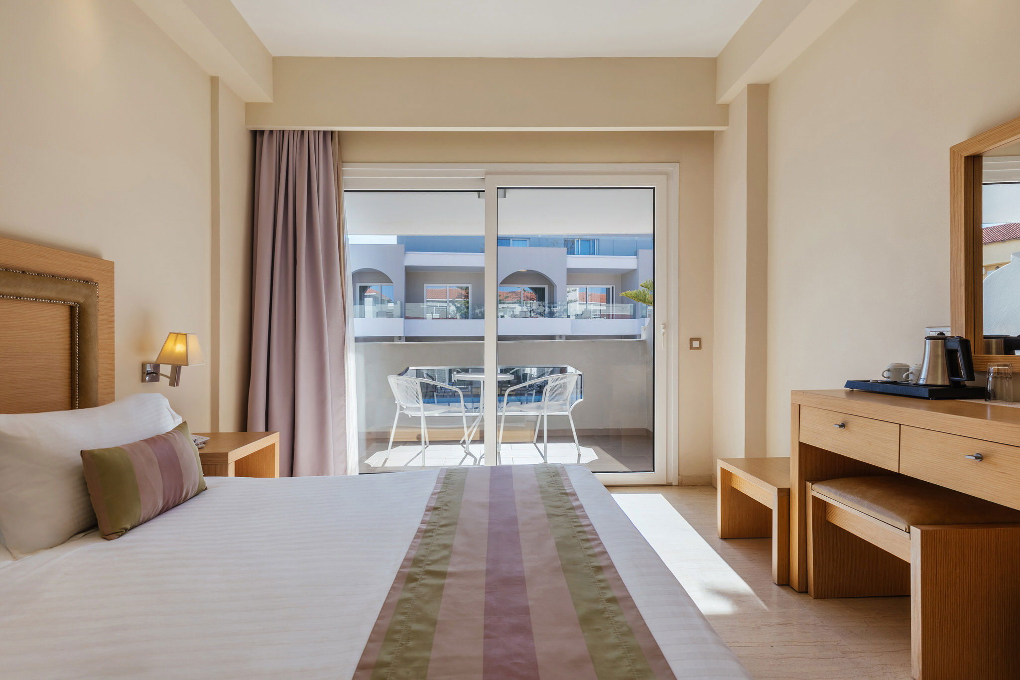 Alexandra Beach Resort & Spa - Afbeelding 2