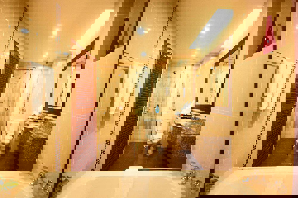 J Pattaya - Afbeelding 2