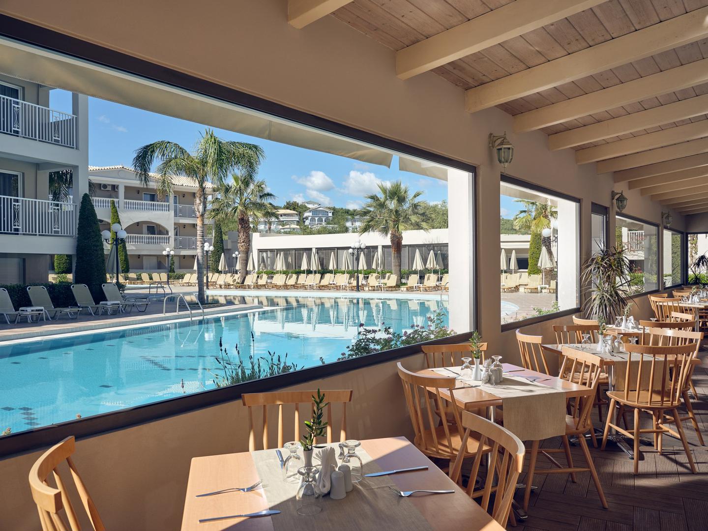 Planos Bay - Afbeelding 3