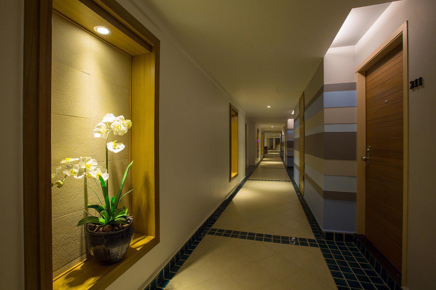 Beyond Karon - Afbeelding 2