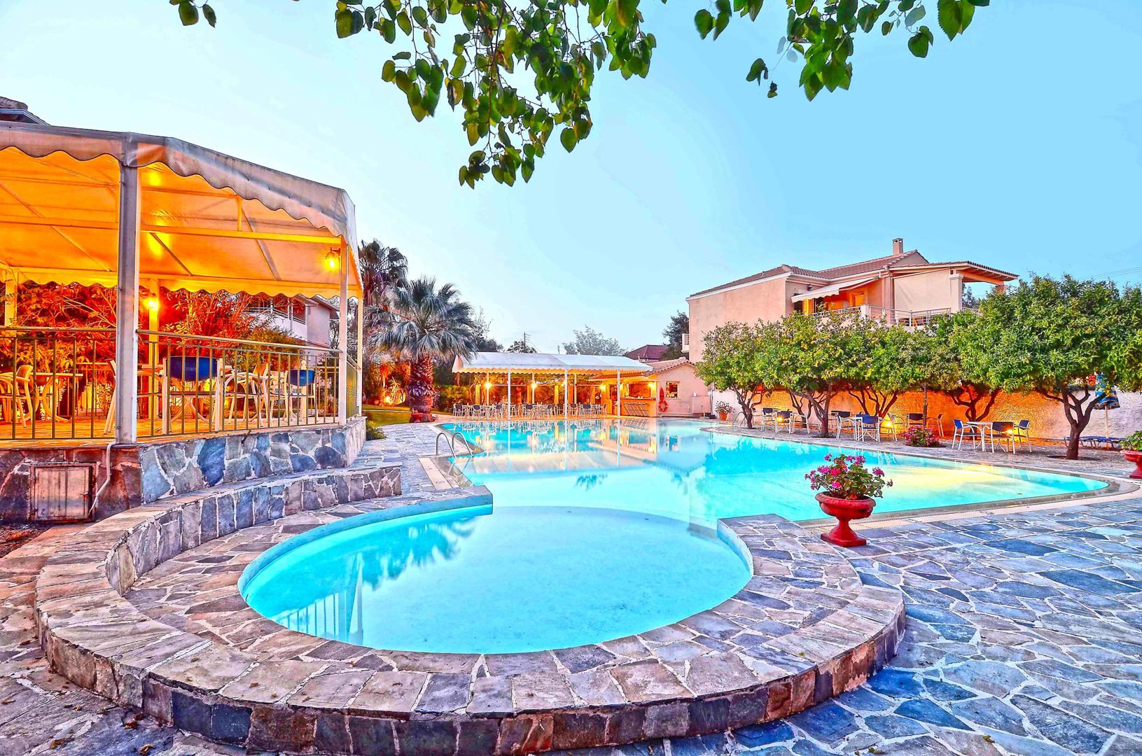 Konaki - Afbeelding 4