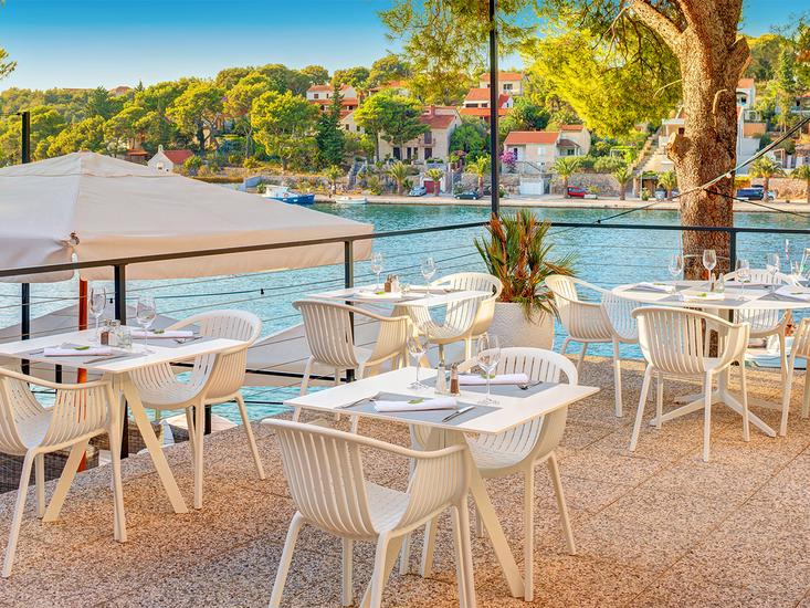 Milna Osam - Afbeelding 2