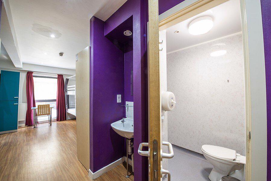 A en O Edinburgh City - Afbeelding 2