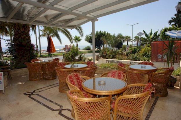 Kleopatra Celine - Afbeelding 2