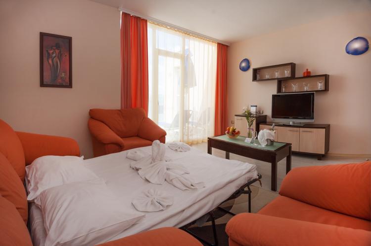 Selena - Afbeelding 2