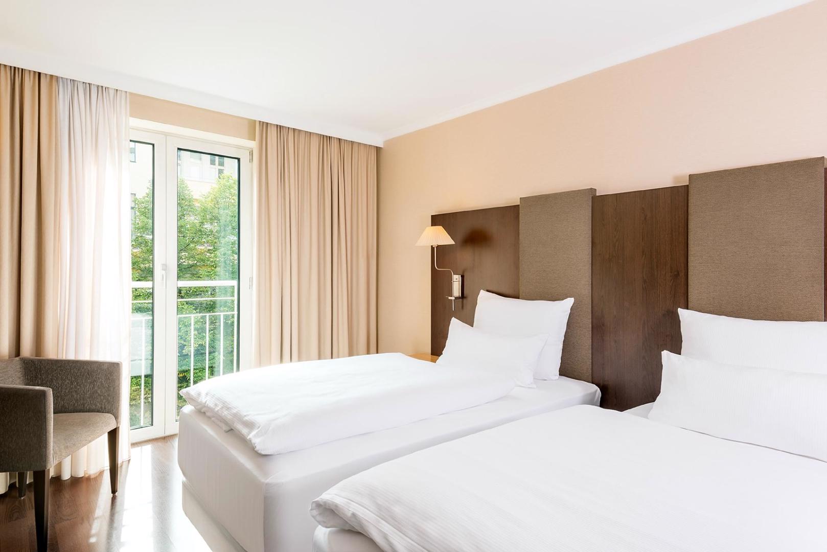 Hotel NH Berlin Kurfurstendamm - Afbeelding 2