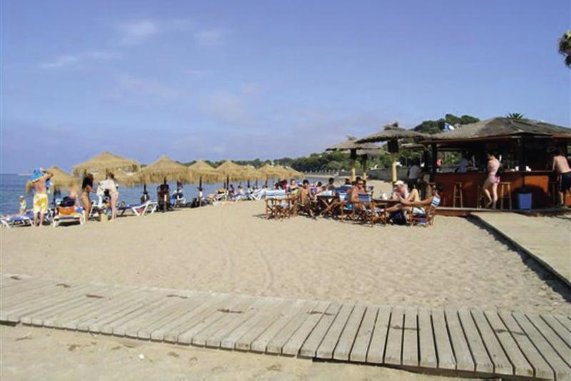 Ona Ogisaka Garden - Afbeelding 3