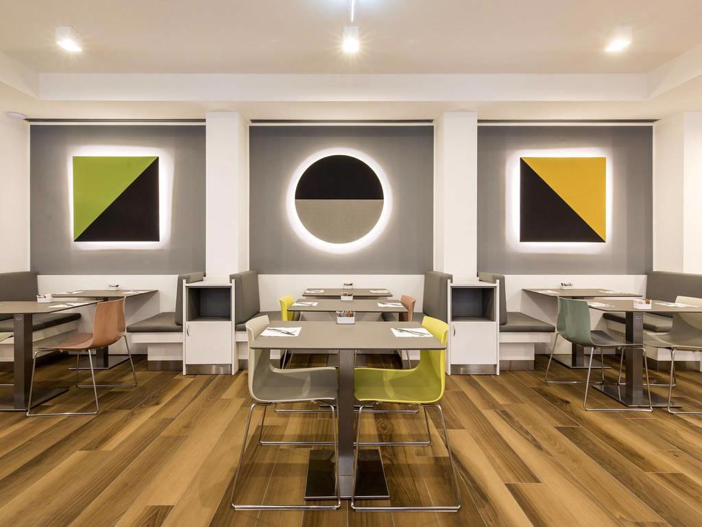 43 Station - Afbeelding 4