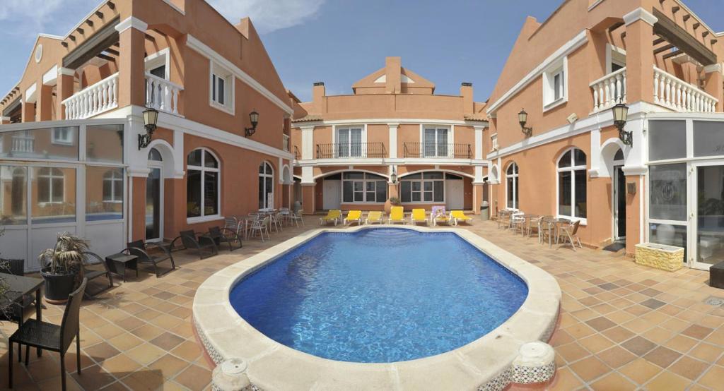 Lloyds Beach Club - Afbeelding 3