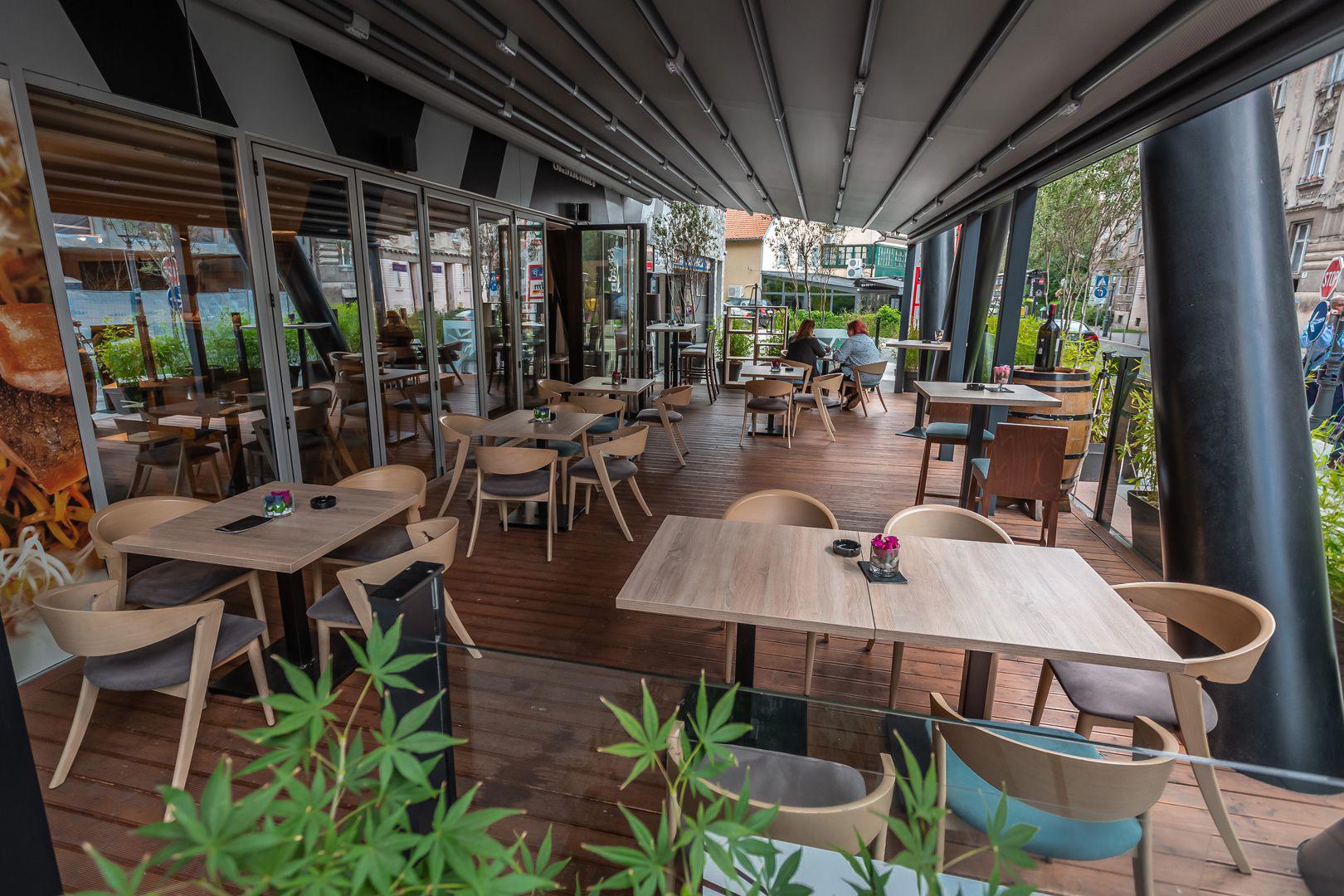 Academia - Afbeelding 4