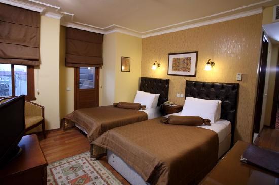 Yusuf Pasa Konagi - Afbeelding 2