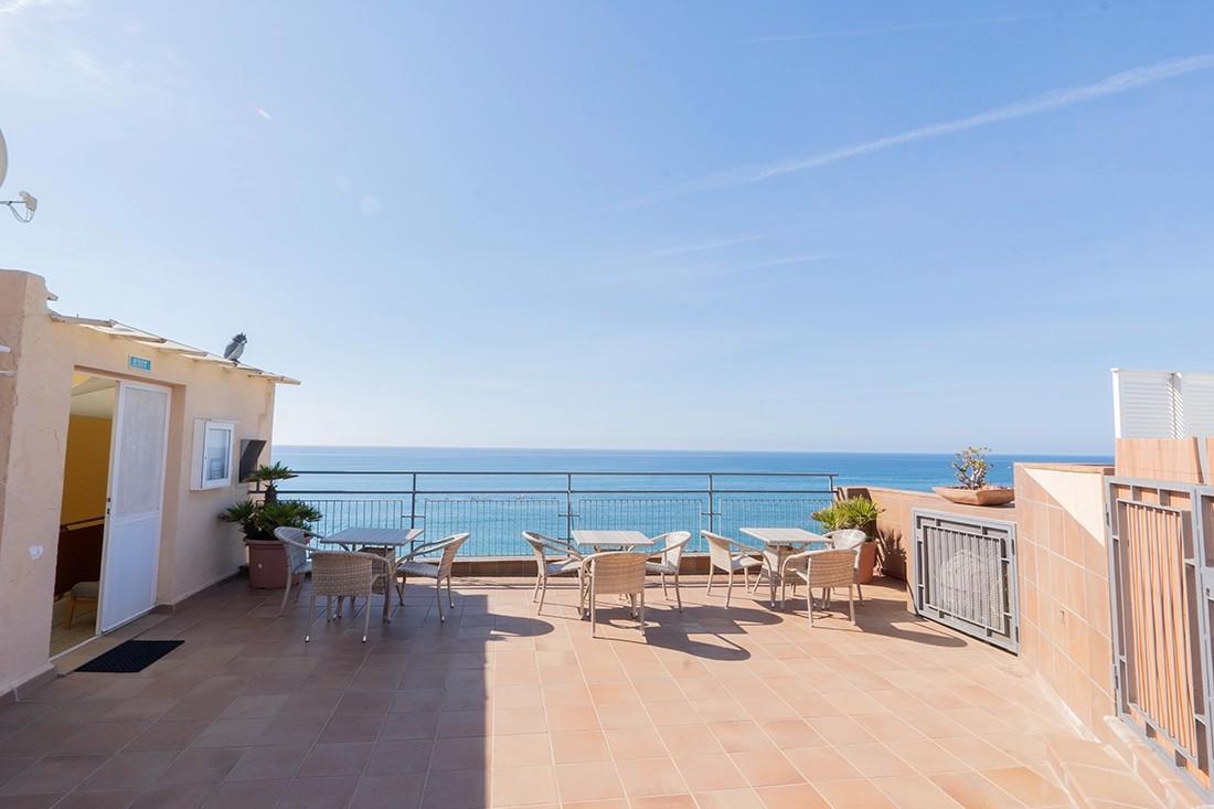 30 Degrees Espanya Calella - Afbeelding 4