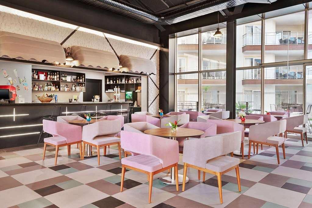 Ramada Wyndham Suites Kusadasi - Afbeelding 2