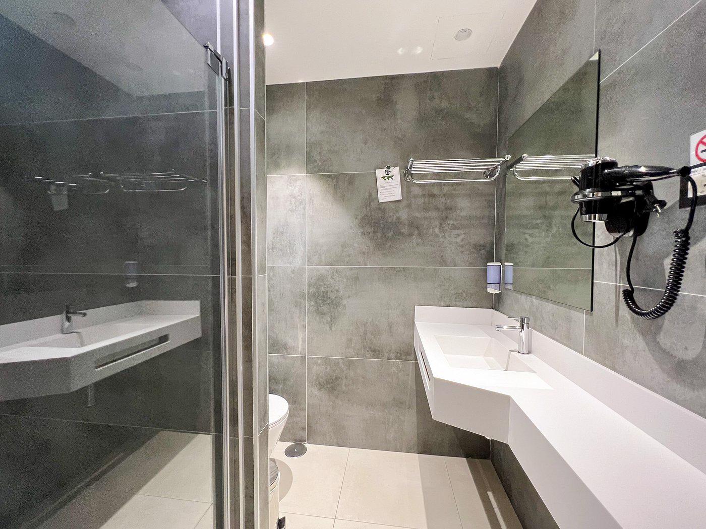 MG Poniente - Afbeelding 2