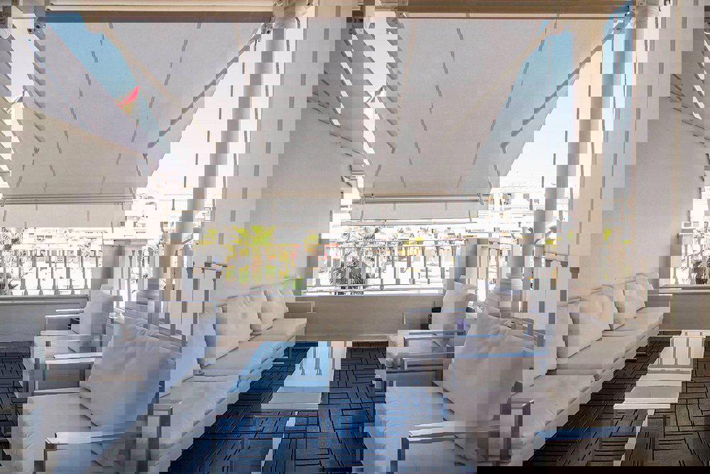 Abril - Afbeelding 2