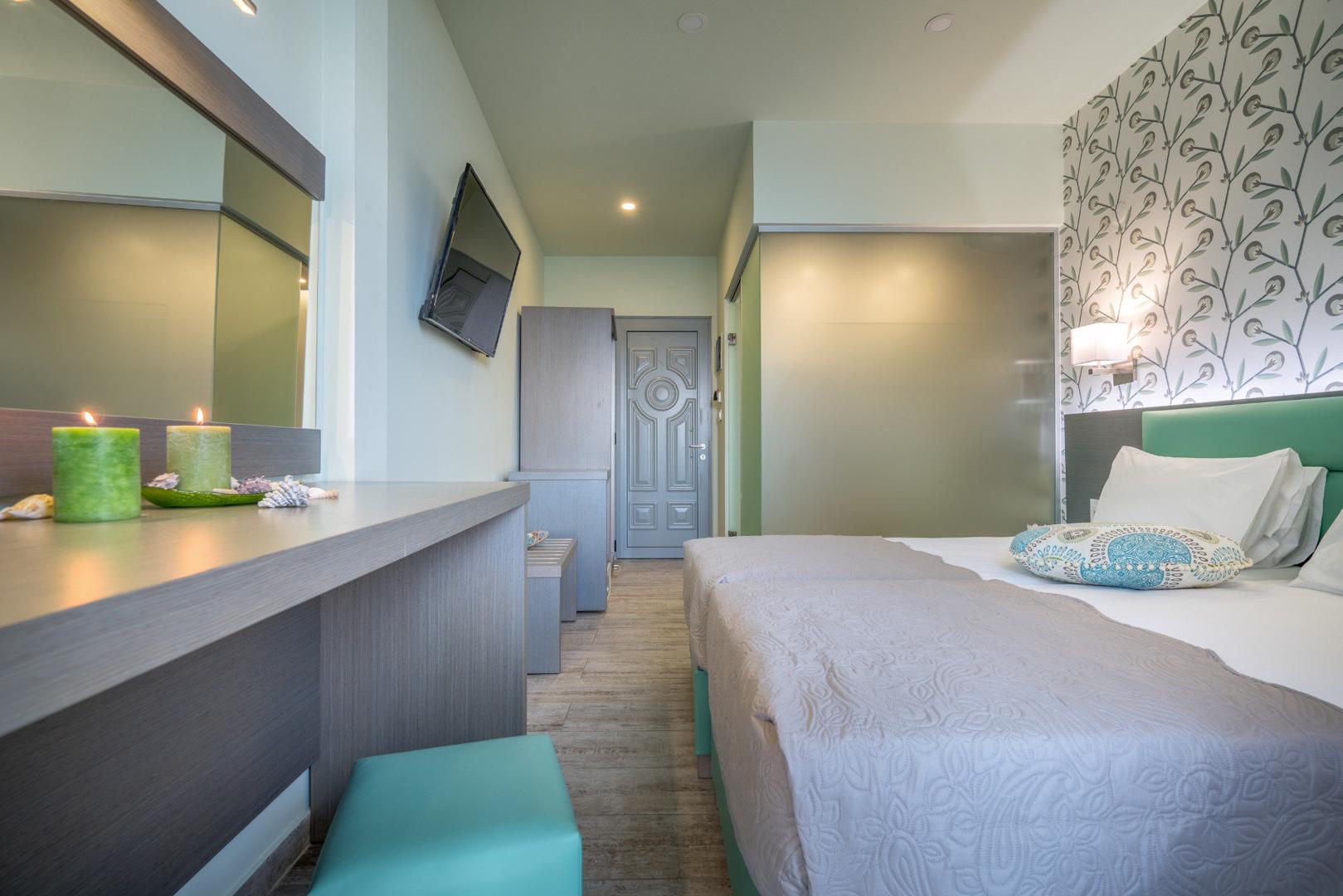 Denise Beach - Afbeelding 2