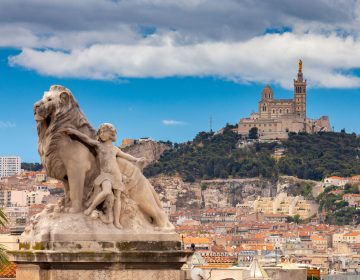 Marseilles.,Notre,Dame,De,La,Garde,Cathedral,On,A,Sunny
